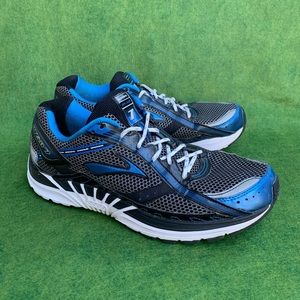 Brooks Dyad 7 Running Athletic Shoes